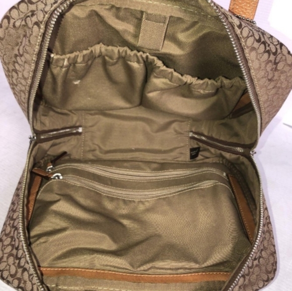 Coach Signature Travel Make-up/Toiletry bag - Picture 6 of 8